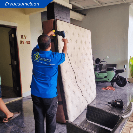 Ilustrasi Jasa Vacuum Kasur dengan Teknologi UV dan HEPA